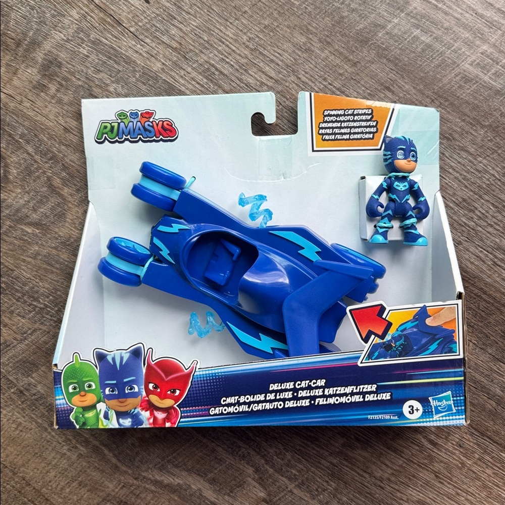 NIB PJ Mask Cat Car Toy